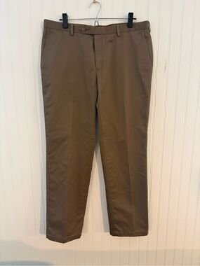 JOS A. BANK Traveler’s Collection brown/taupe tailored fit pants 36X32 EUC